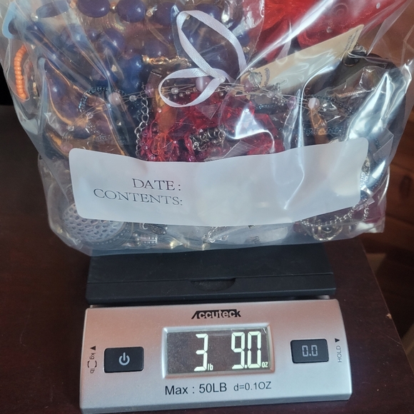 Mystery Mixed Jewelry Lot Bag Wearable Jewelry 3.75+ Pounds - Picture 11 of 11